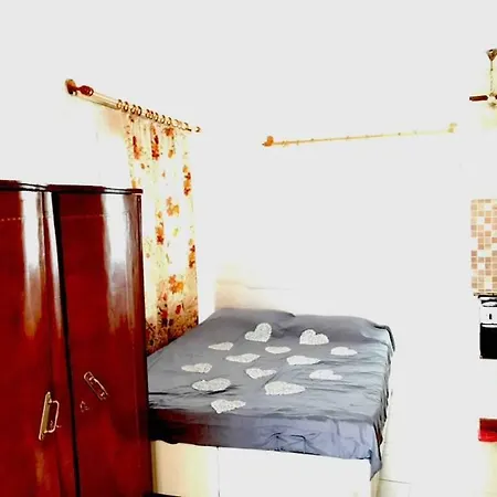 Apartamento Muthis Konumda Bahce Dairesi Size Ozel Ayvalı