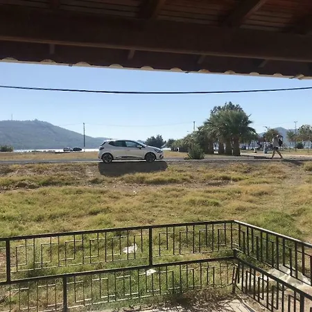 Muthis Konumda Bahce Dairesi Size Ozel Apartamento
